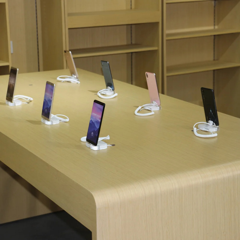 تصميم مخصص لطاولة عرض تجربة ال - مراجعة Phone Accessories Cabinet وسعره
