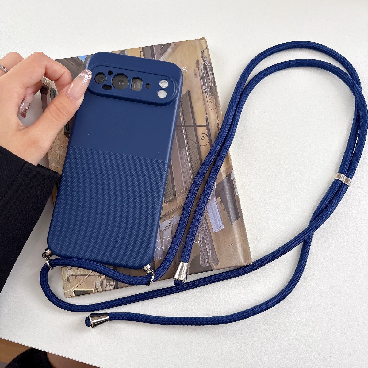 جراب هاتف من السيليكون الناعم  - مراجعة Lanyard Phone Strap وسعره